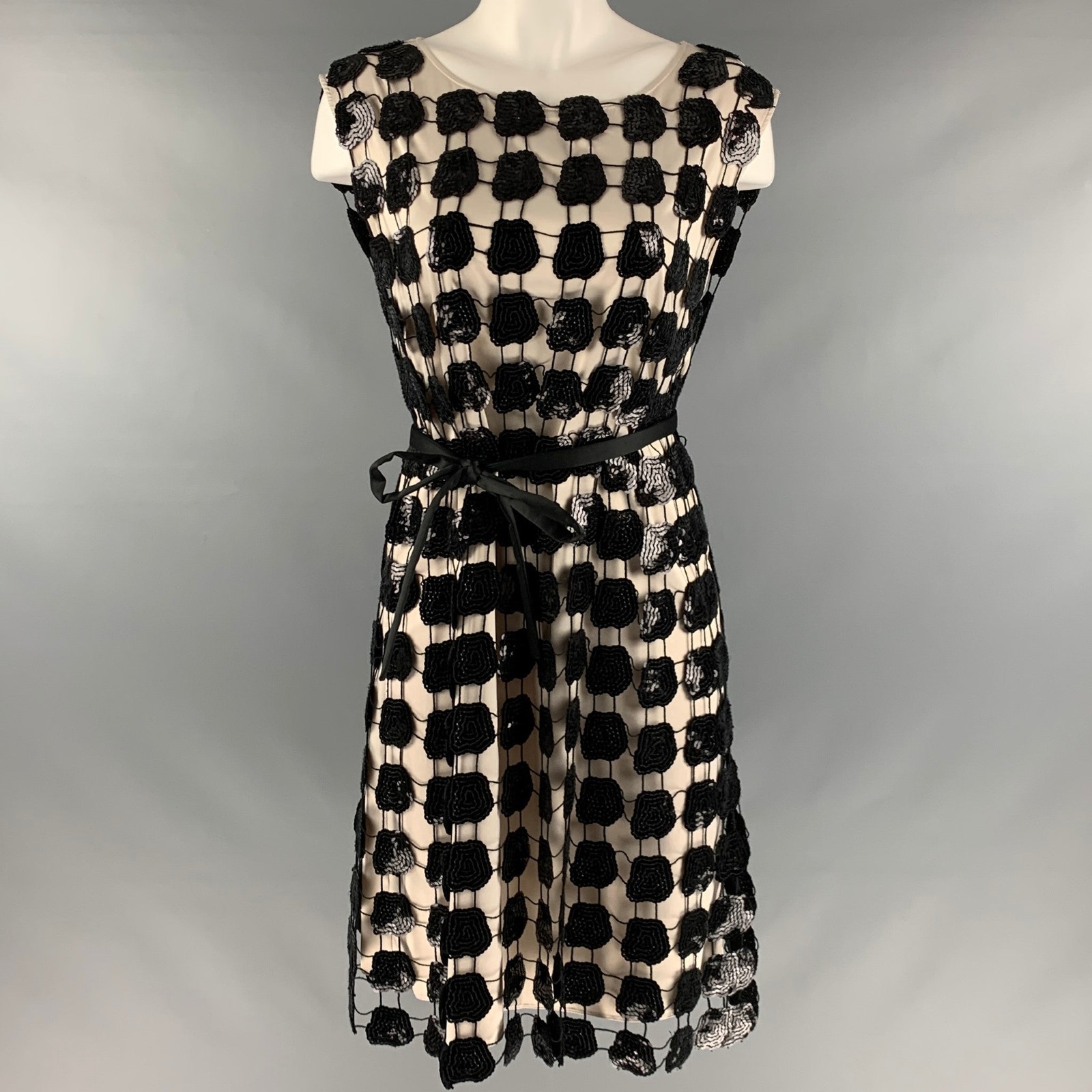 Emporio Armani Size 4 Black Cream Polyester Sequined Sleeveless Cocktail Dress